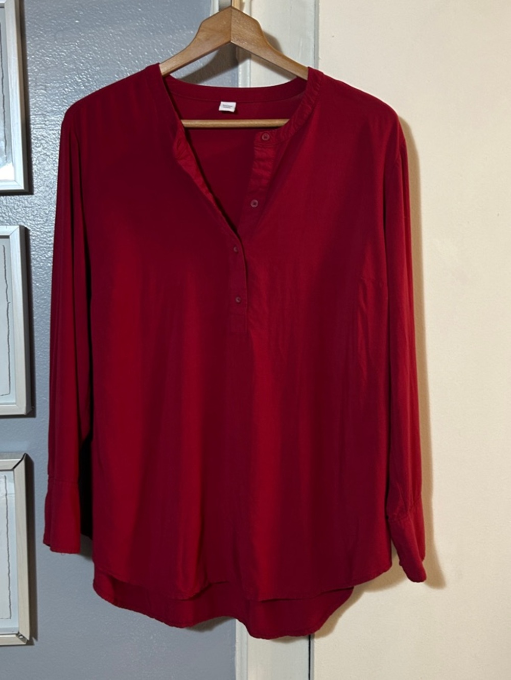 Old Navy Women's Burgundy Red Button-Neck Long Sleeve Blouse Size XL